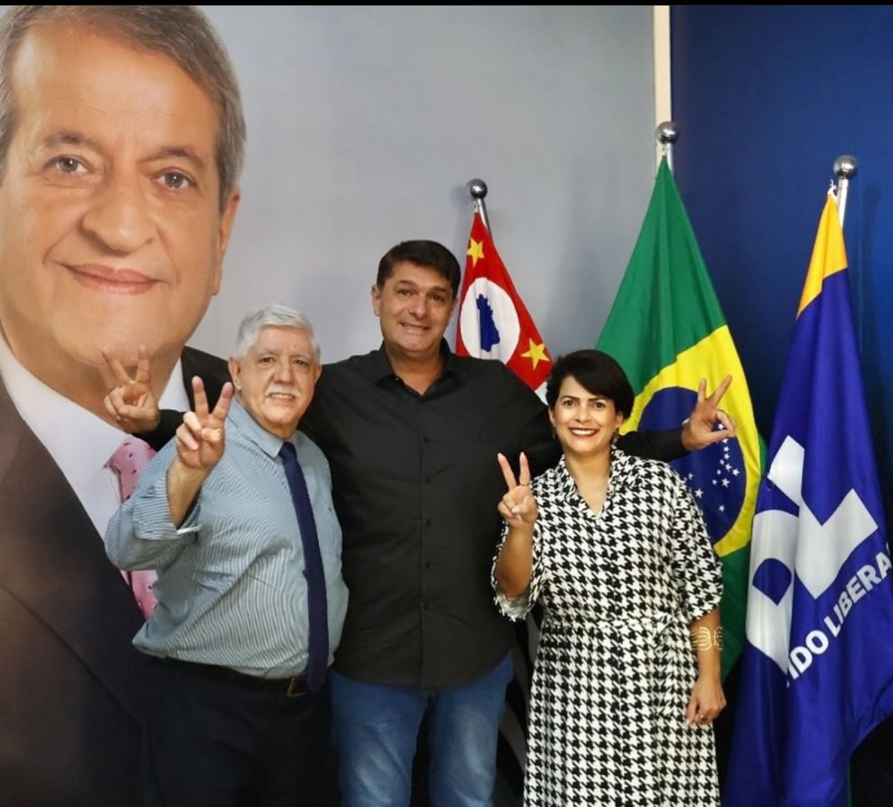 Néia Garcia, presidente do PL Rio Claro, Rogério Guedes, pré-candidato a prefeitura de Rio Claro e Tadeu Candelária, presidente do Diretório Estadual do PL.