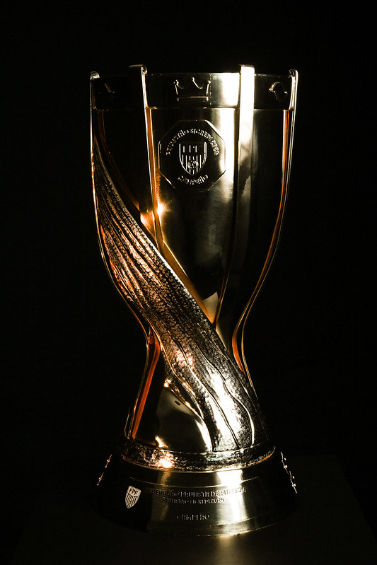 Taça do Campeonato Paulista. Foto: Agência Paulista.